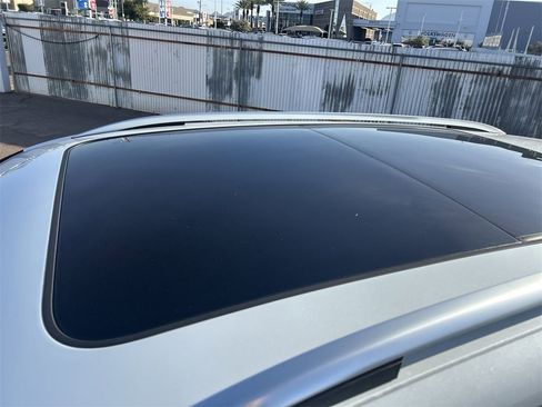 New 2026 Volkswagen Tiguan SEL R-Line image 18