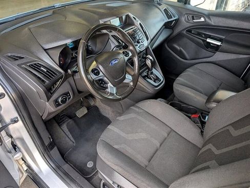 Used 2018 Ford Transit Connect XLT image 2