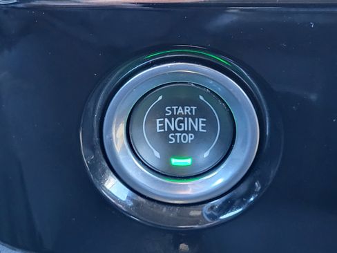 Used 2022 Chevrolet Silverado 1500 LT image 18