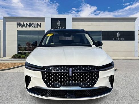 New 2026 Lincoln Nautilus Reserve AWD/4WD image 2