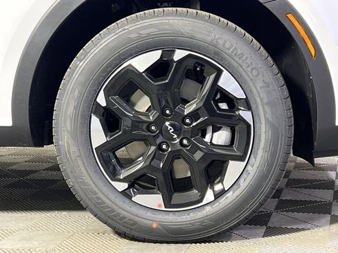 New 2026 Kia Sorento S image 10