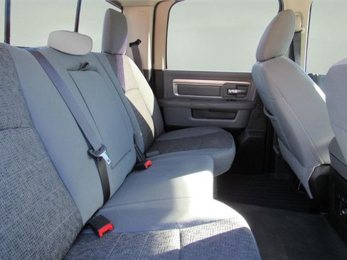 Used 2016 RAM 1500 Big Horn image 38