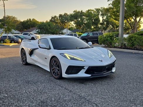 Used 2023 Chevrolet Corvette Stingray Premium Cpe w/ Z51 Performance Package RWD image 3