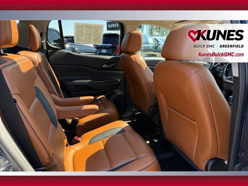 Used 2019 GMC Acadia SLT AWD/4WD image 41