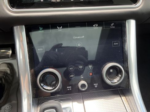 Used 2019 Land Rover Range Rover Sport HST AWD/4WD image 17