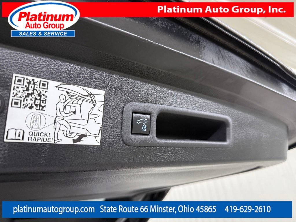 Used 2023 Toyota Sienna XLE AWD/4WD image 37