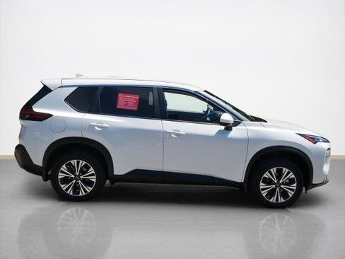 Certified 2023 Nissan Rogue SV AWD/4WD image 2