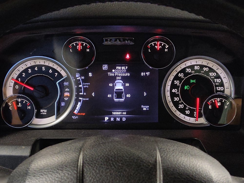 Used 2016 RAM 1500 Lone Star RWD image 23