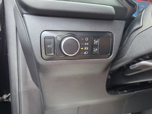 Used 2023 Ford Escape ST-Line w/ Tech Pack #1 FWD image 23