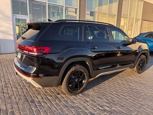 New 2026 Volkswagen Atlas Peak Edition AWD/4WD image 5