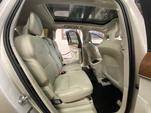 Used 2017 Volvo XC90 T6 Inscription AWD/4WD image 23