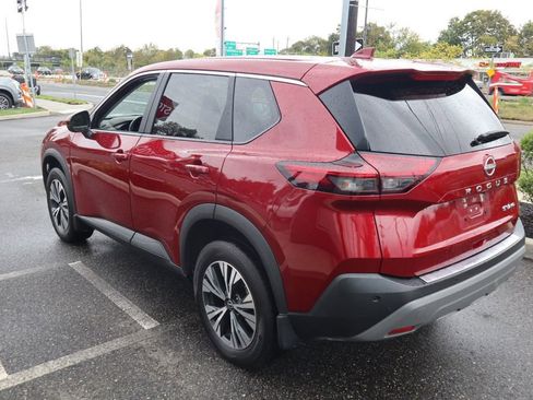 Certified 2023 Nissan Rogue SV image 8