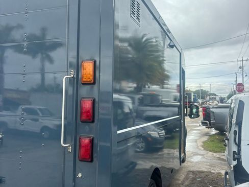 Used 2022 RAM ProMaster 3500 w/ Fleet Safety Group image 4