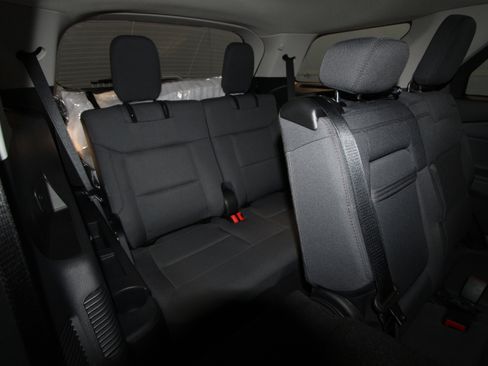 New 2026 Ford Explorer Active image 19