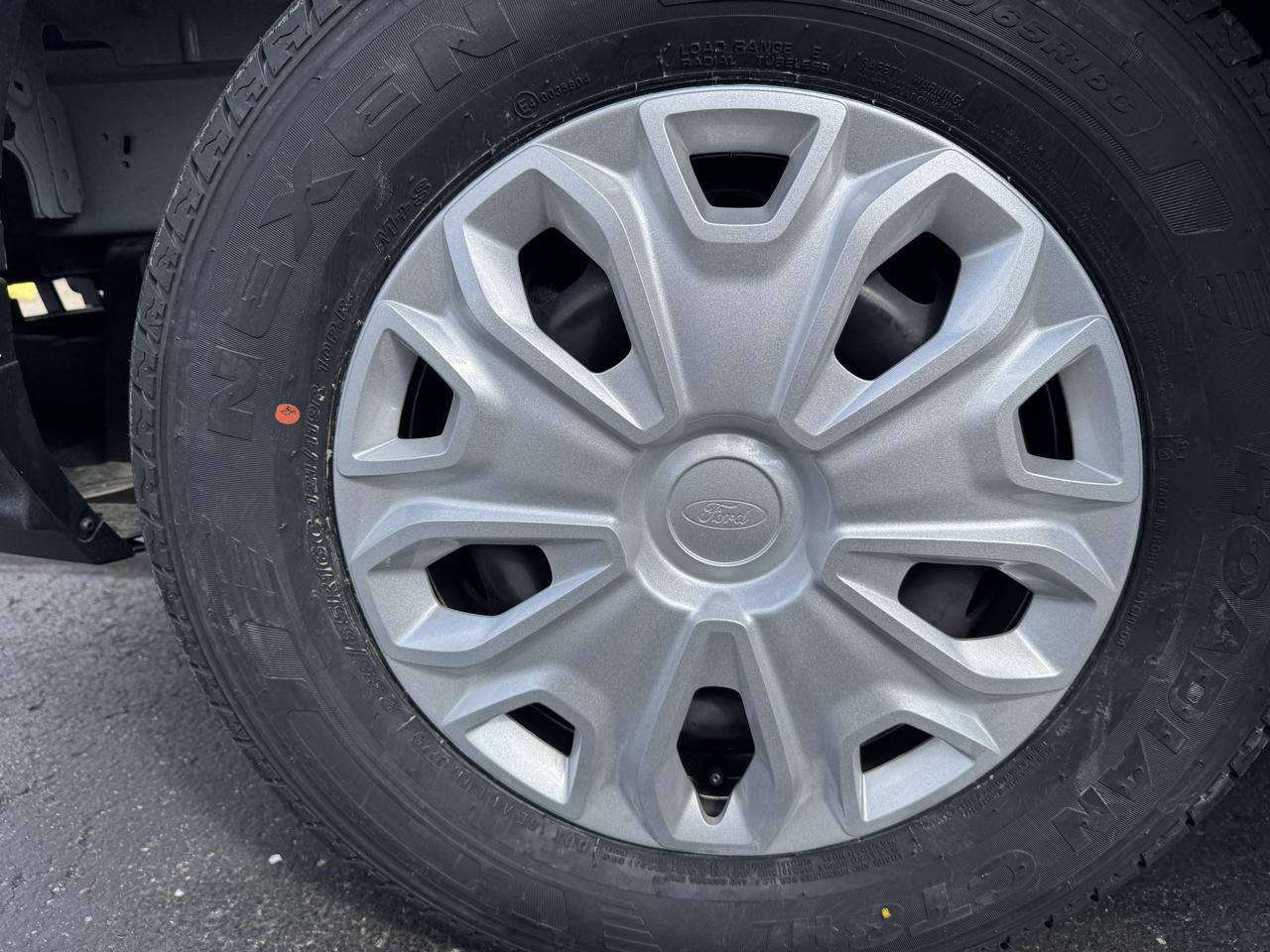 Used 2025 Ford Transit 250 Low Roof w/ Exterior Upgrade Package RWD image 35