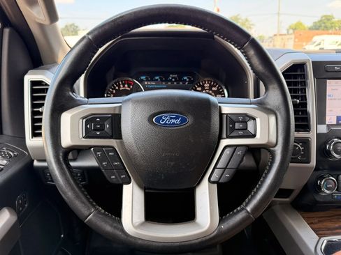 Used 2020 Ford F150 Lariat AWD/4WD image 18