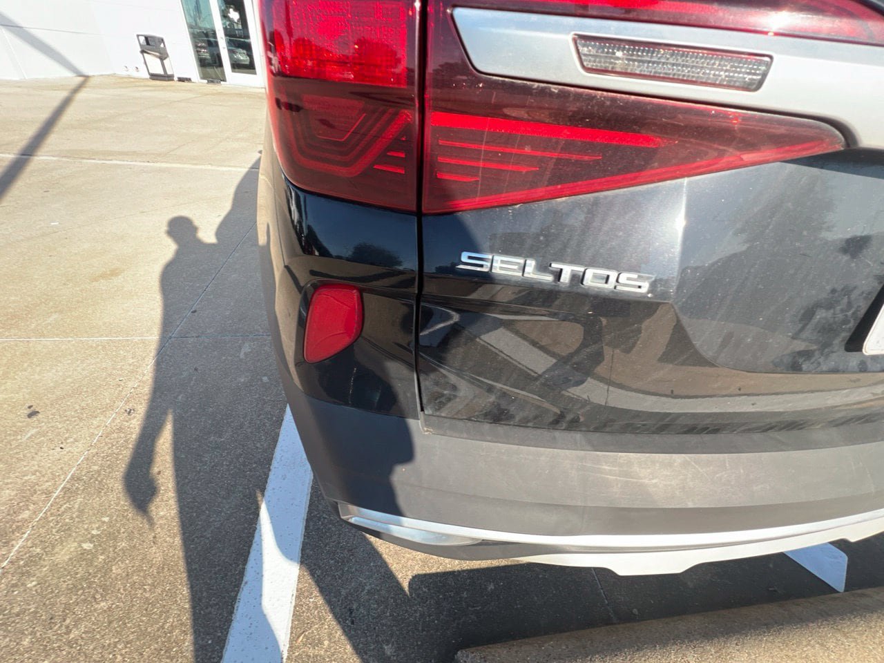 Used 2021 Kia Seltos S FWD image 13