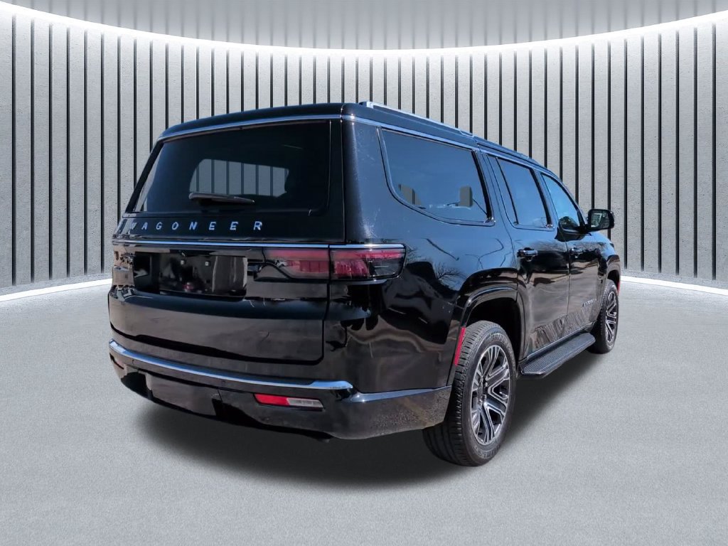 Used 2024 Jeep Wagoneer 4WD w/ Premium Group I image 6