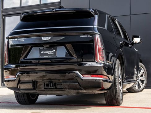 Used 2026 Cadillac Escalade IQ Luxury 1 AWD/4WD image 8