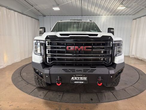 Used 2022 GMC Sierra 3500 AT4 w/ AT4 Preferred Package image 13