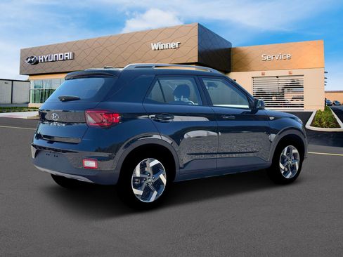 New 2026 Hyundai Venue FWD image 8