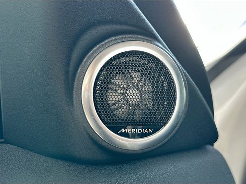 Used 2026 Land Rover Range Rover Evoque S image 18