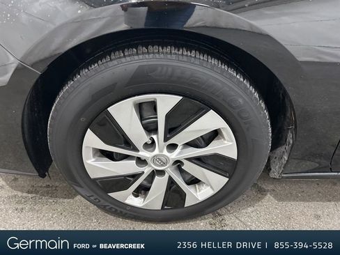 Used 2024 Nissan Altima 2.5 S image 9