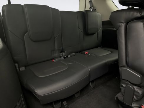 Used 2024 Nissan Armada SV w/ Cargo Package AWD/4WD image 19