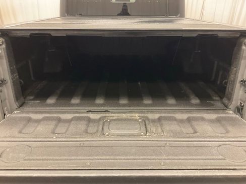 Used 2020 Jeep Gladiator Rubicon image 23