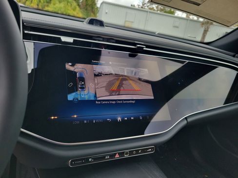 New 2026 Mercedes-Benz E 450 4MATIC Sedan image 33