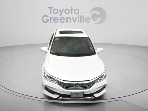 Used 2017 Honda Accord EX-L image 22