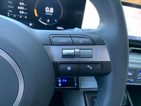 Used 2024 Hyundai Kona SEL w/ Convenience Package FWD image 21