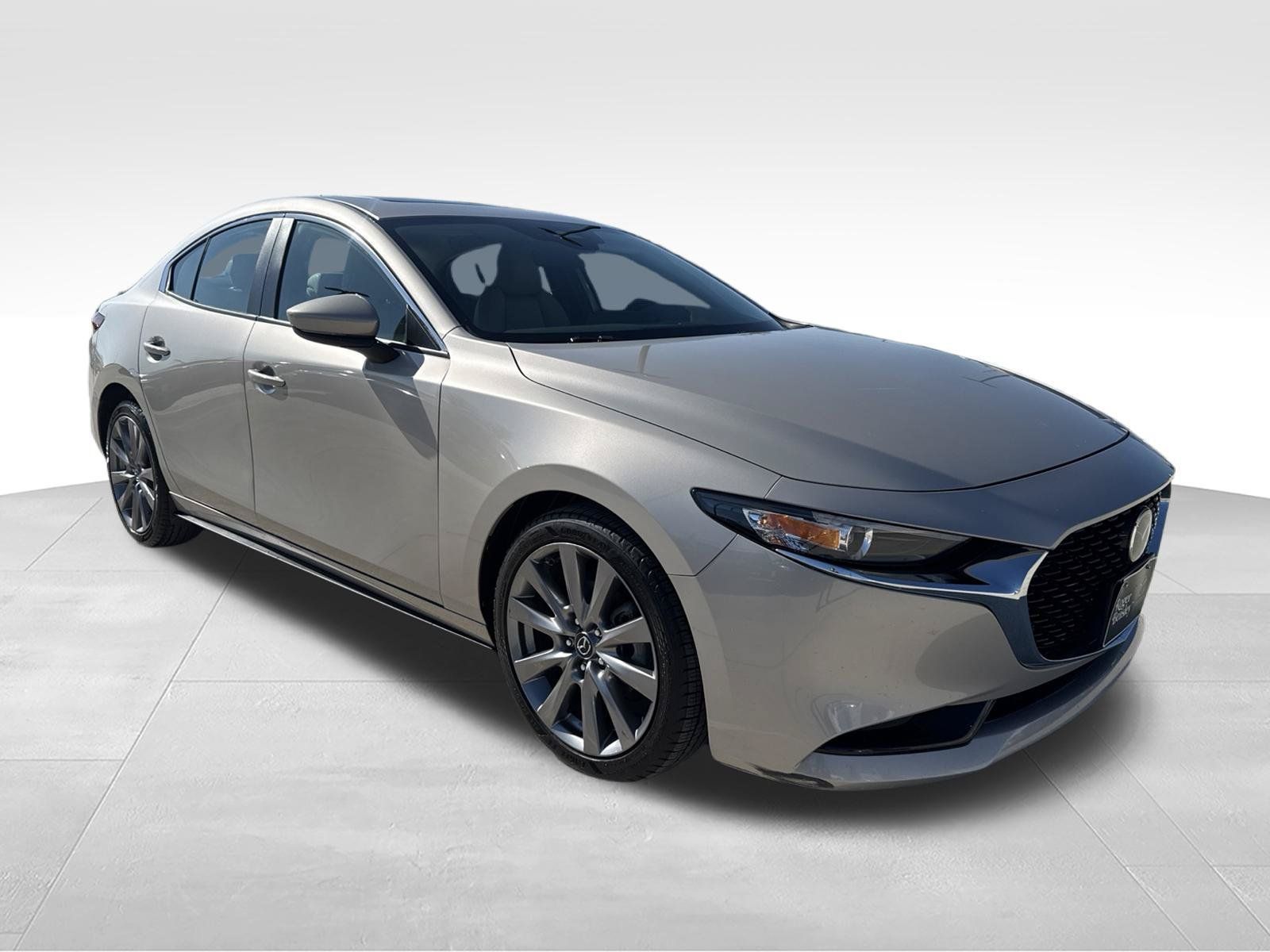 Used 2024 MAZDA MAZDA3 s FWD image 3