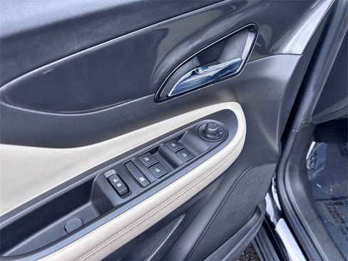 Used 2020 Buick Encore Preferred image 13