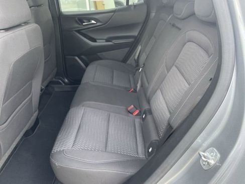 Used 2025 Chevrolet Equinox LT FWD image 29
