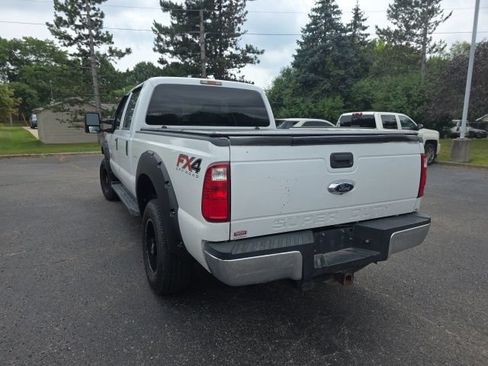Used 2016 Ford F250 XLT w/ FX4 Off-Road Package AWD/4WD image 5