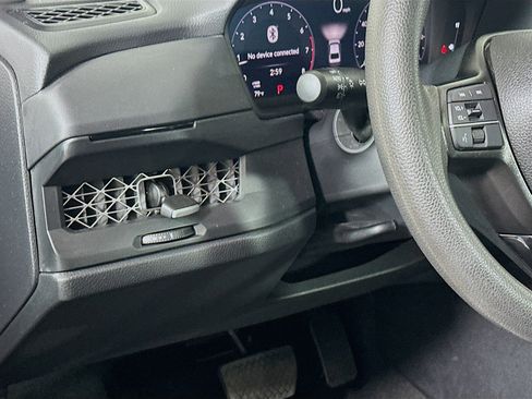 Used 2025 Honda Accord SE image 17