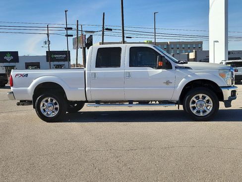 Used 2016 Ford F350 Lariat w/ Lariat Ultimate Package image 5
