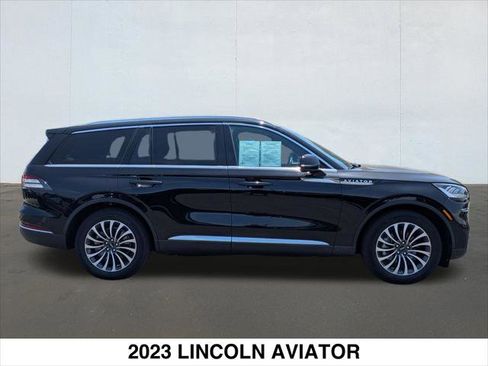 Certified 2023 Lincoln Aviator Reserve w/ Equipment Group 201A AWD/4WD image 6