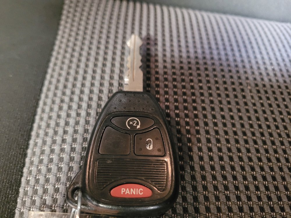 Used 2015 Jeep Patriot Latitude w/ All Weather Capability Group AWD/4WD image 32