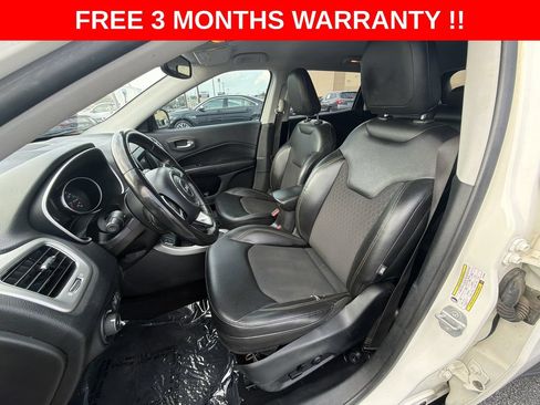 Used 2019 Jeep Compass Latitude w/ Popular Equipment Group FWD image 14