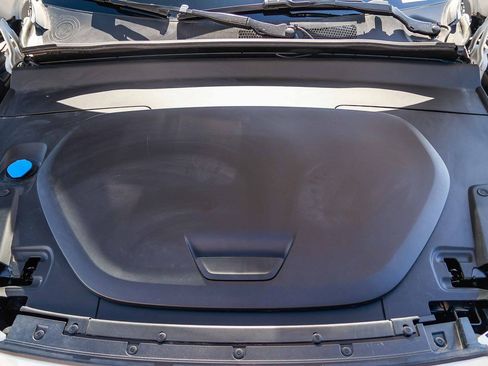 Used 2023 Volvo XC40 Recharge Plus image 31