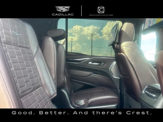 Used 2023 Cadillac Escalade ESV Premium Luxury Platinum AWD/4WD image 37