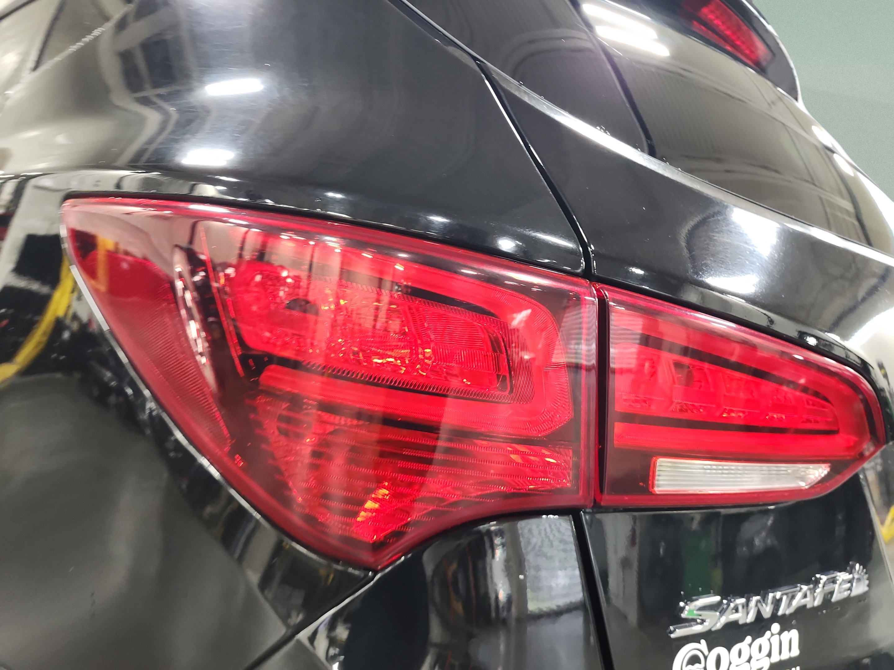 Used 2017 Hyundai Santa Fe Sport FWD image 27