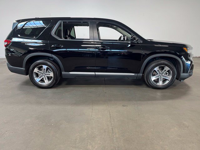 Used 2024 Honda Pilot EX-L image 2