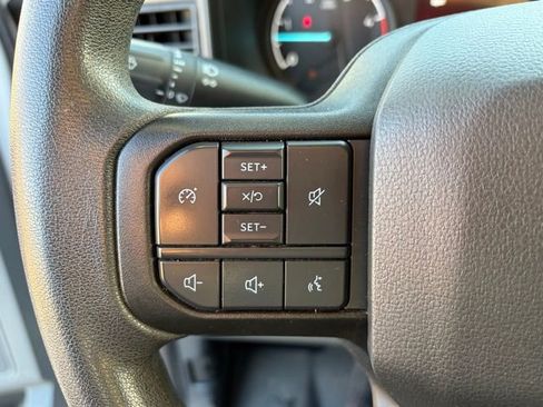 Used 2023 Ford F350 XLT image 21
