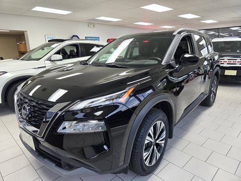 Used 2023 Nissan Rogue SV w/ SV Premium B Package AWD/4WD image 1