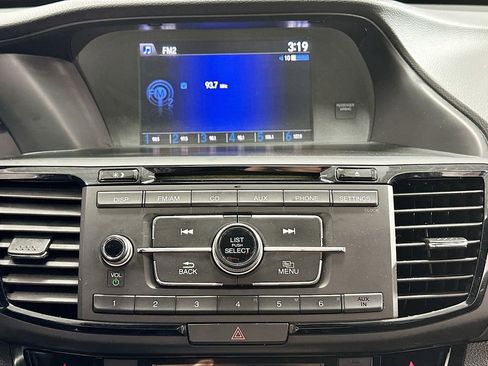 Used 2016 Honda Accord Sport image 15
