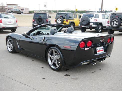 Used 2006 Chevrolet Corvette Convertible w/ Preferred Equipment Group image 13