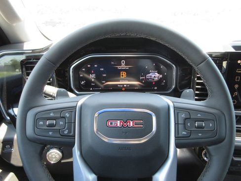 New 2026 GMC Sierra 1500 Elevation AWD/4WD image 19